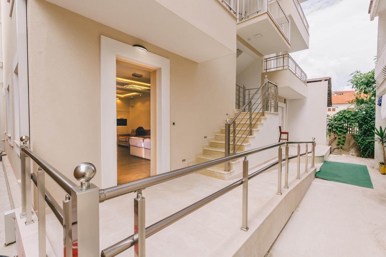 Splendido Mb Apartments Тиват Екстер'єр фото